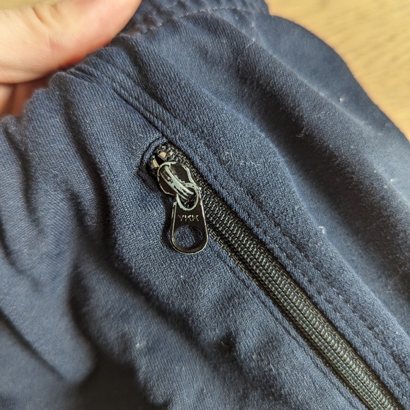 The North Face workout joggers - Picture 3 of 13